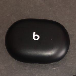 Beats Studio Buds